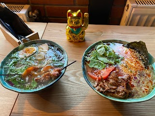 Dzik ' i Królik Ramen Shop