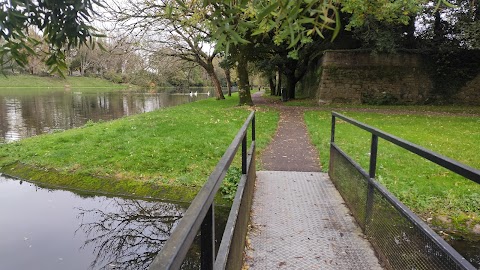 The Atlantic Pond