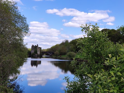 Carrigadrohid Castle