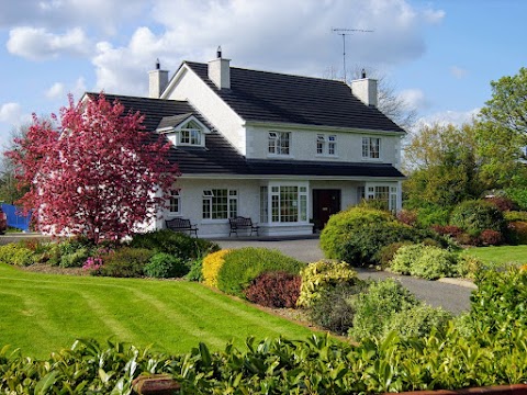 Lake Avenue House, Bed and Breakfast, Ballyconnell, Co. Cavan, Ireland H14YP73