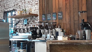 Groundswell Drivethru & Cafe