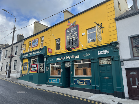 Dicey Reilly’s Pub, Off-Licence & Microbrewery