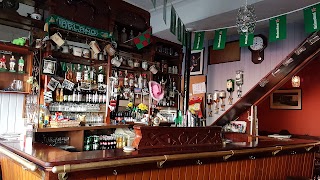 Con and Maura's Bar, Clonakilty