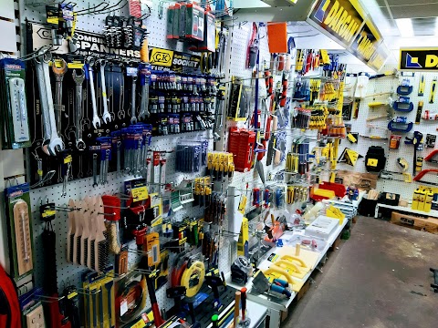 JJGlynn Hardware and Key cutting Westport