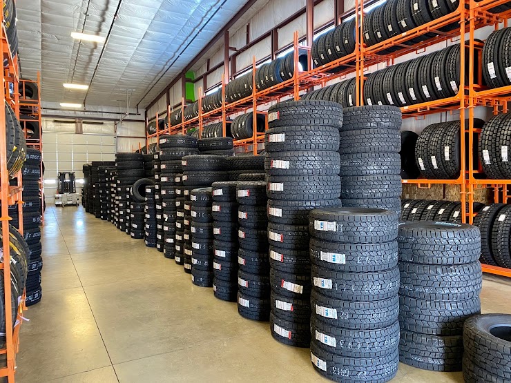 Fat Boys Tire & Auto, Wheatland, WY