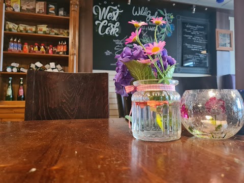 Wild garlic coffee shop and restaurant