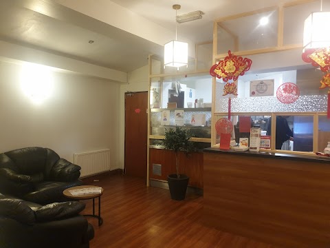 Xue's Asian Restaurant & Takeaway