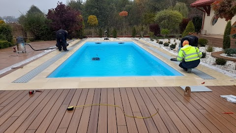 WoodPool - producent basenów ogrodowych i zadaszeń basenowych
