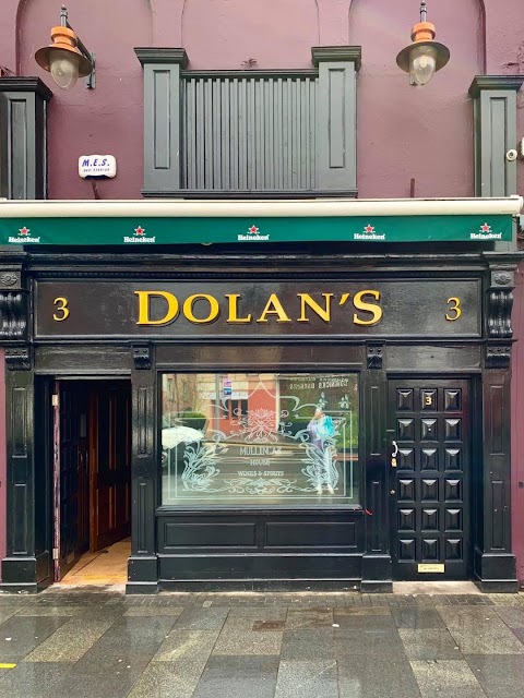 Dolan's Bar / Mojo's Niteclub