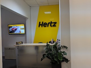 Hertz rent a car