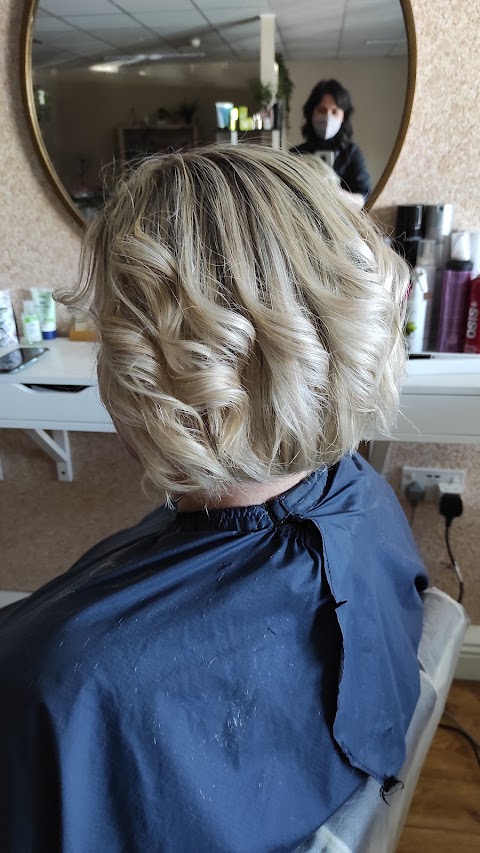 Wow Hair&beauty salon Carrick on Shannon