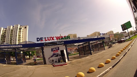 DELUXCARWASH