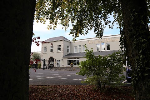 Woodford Dolmen Hotel