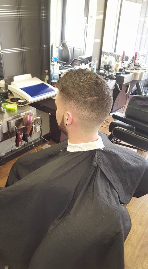 Grellan's Barbershop