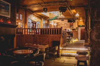 Wallis' Bar