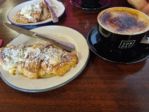 C’est la Vie Fabrique Boulangerie Café