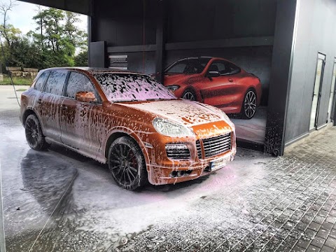 LuxWash Clean Car (автомийка самообслуговування) Кам'янець-Подільський