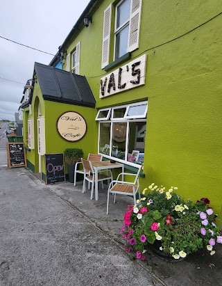 Val's Café