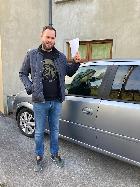 Driving Lessons Killarney Eric Wharton