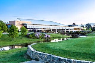 Gungahlin Lakes Golf & Community Club