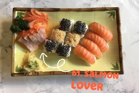 SAKURA SUSHI BAR