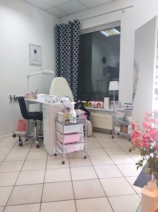 Salon Kosmetyczno Fryzjerski Marlil