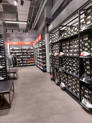 adidas Outlet Store Modlniczka