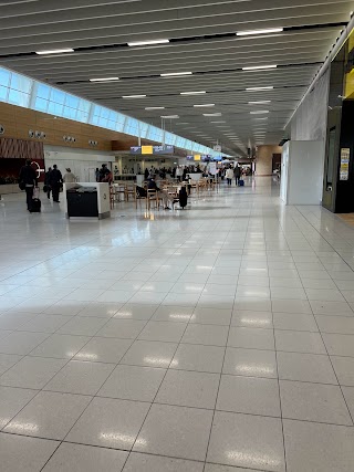 Qantas Freight Domestic Terminal Adelaide