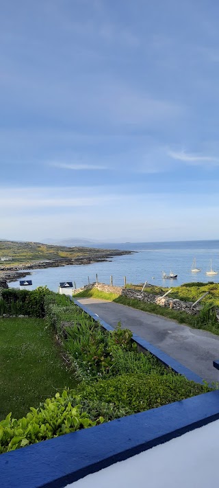 Inishturk Community Club, Restaurant & Shop