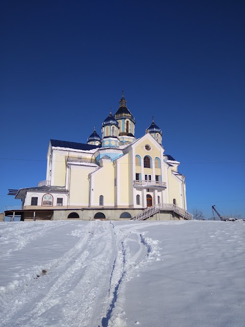 Храм Успiння Пресвятоi Богородицi