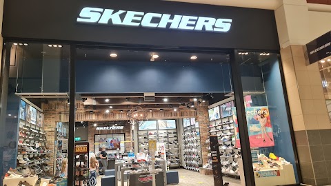 Skechers