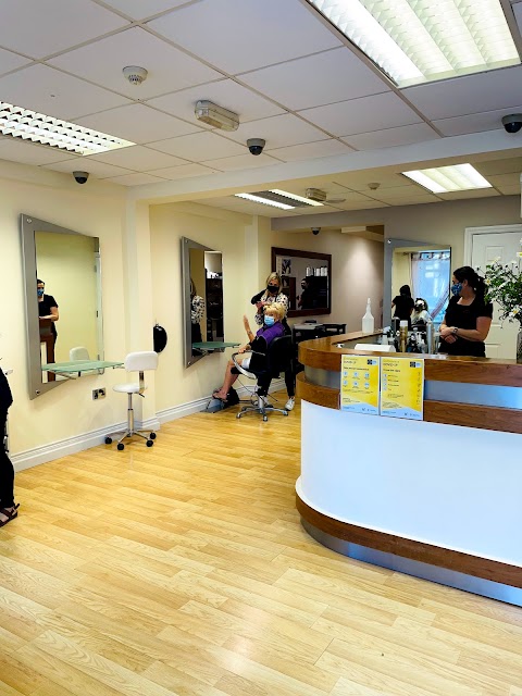 Annes Hair Studio