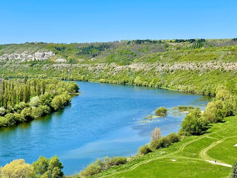 Лядовський Усікновенський скельний чоловічий монастир