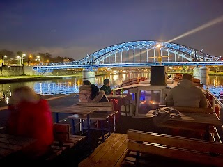 Kapitan Victor - Boat Tours - Rejsy po Wiśle Kraków