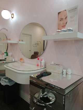 The Beauty & Brow Parlour Rockingham Centre