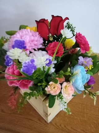 ed,s handmade flower arrangements