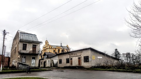 Санктуарій Матері Божої Більшівцівської.