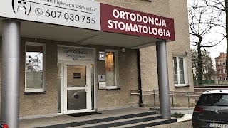 Centrum Pięknego Uśmiechu dr n. med. Katarzyna Jamroszczyk