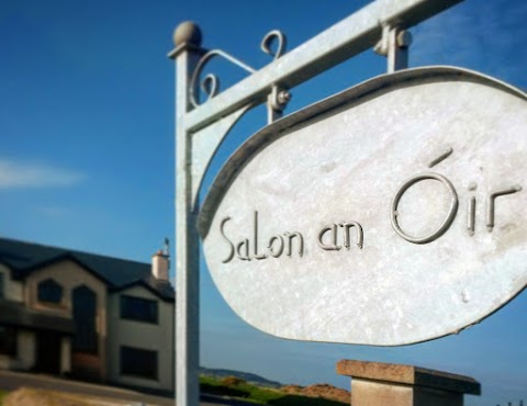 Salon an Óir