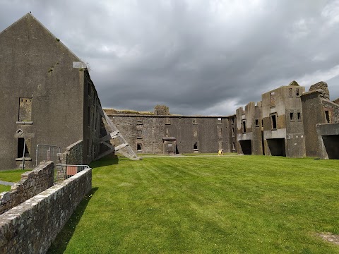 Charles Fort Parking