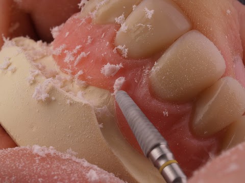 Advanced Dental Aesthetics / Sligo Denture Clinic