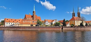 Rejsy Wynajem łodzi Katamaran solarny Wrocław - CityBoats