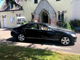 Exec Cars ,Chauffeur Service And Limousine Hire.