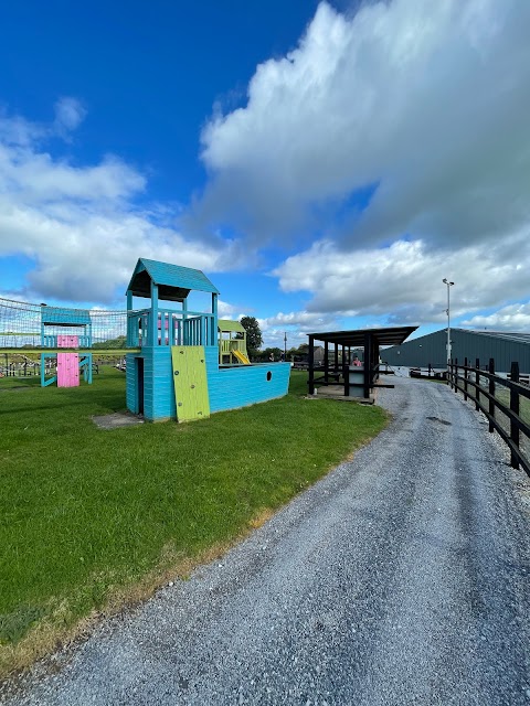 Tearaways Pet Farm & Activity Centre