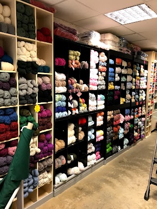 Ennis Wool Shop - Féirín