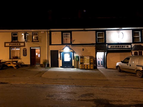 Herberts Bar and Village Store