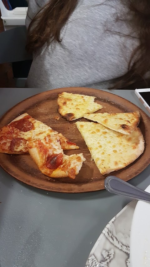 Casa Nova Pizza