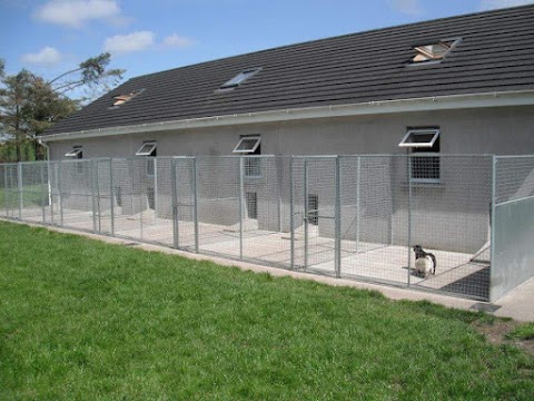 Laurel Walk Boarding Kennels