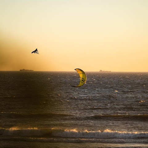 Paddyintheelements Kitesurfing Shop Galway