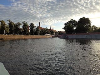 Rejsy Wynajem łodzi Katamaran solarny Wrocław - CityBoats